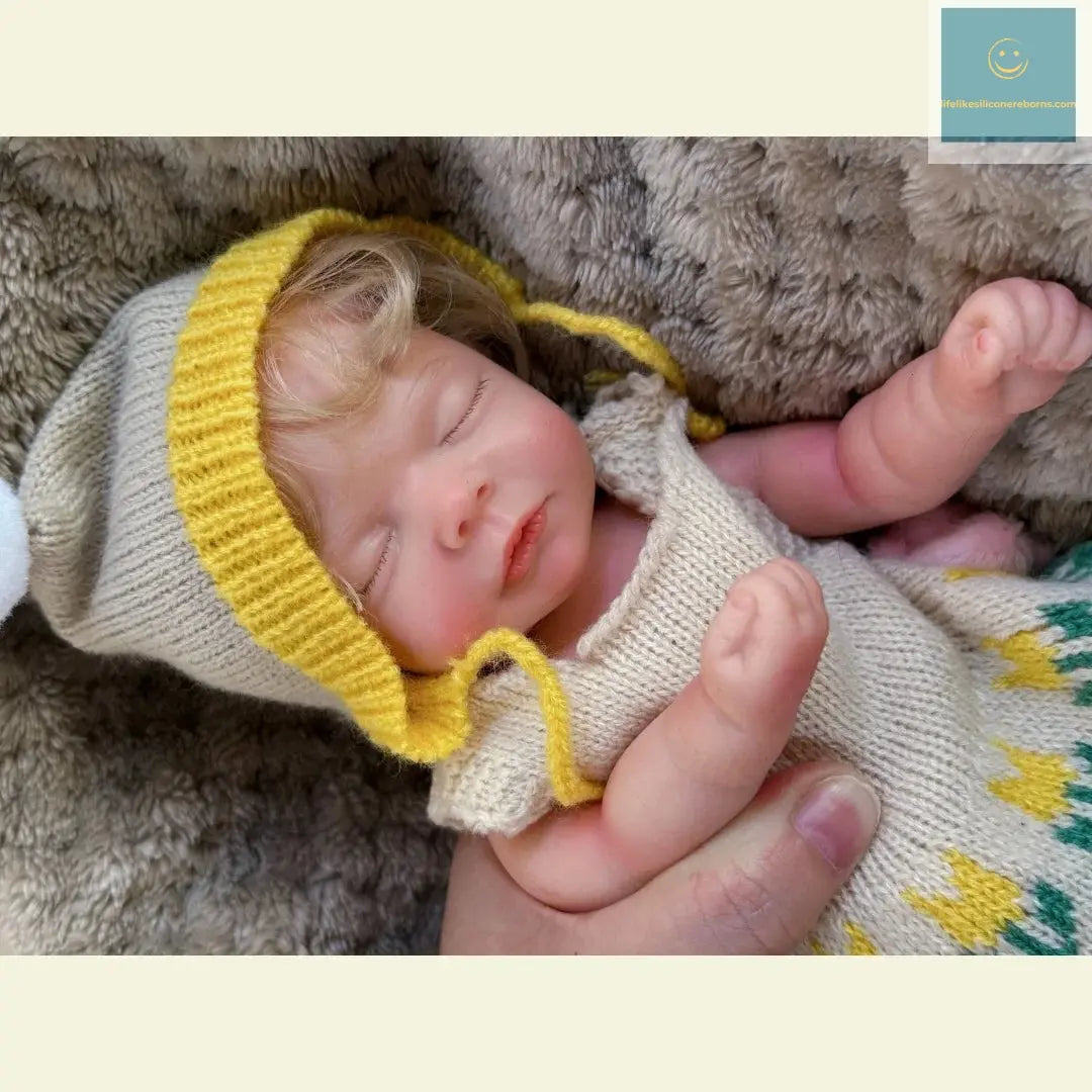 10Inch Can Open Mouth Full Body Silicone Reborn Girl Doll With Handmade Rooted Hair Lifelike Newborn Doll With Sweather Cloth lifelikesiliconereborns.com