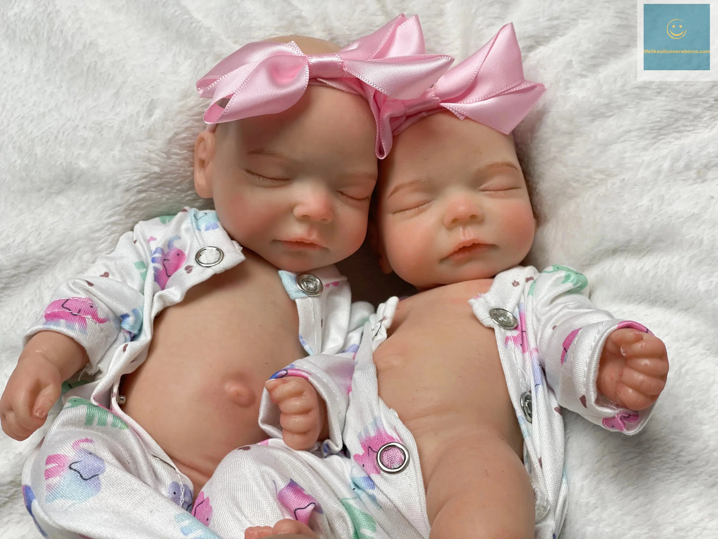 11 Styles/ 26cm Waterproof Close/Open Solid Silicone Girls With 3D Painted Skin Lifelike Real Corpo De Silicone Doll lifelikesiliconereborns.com