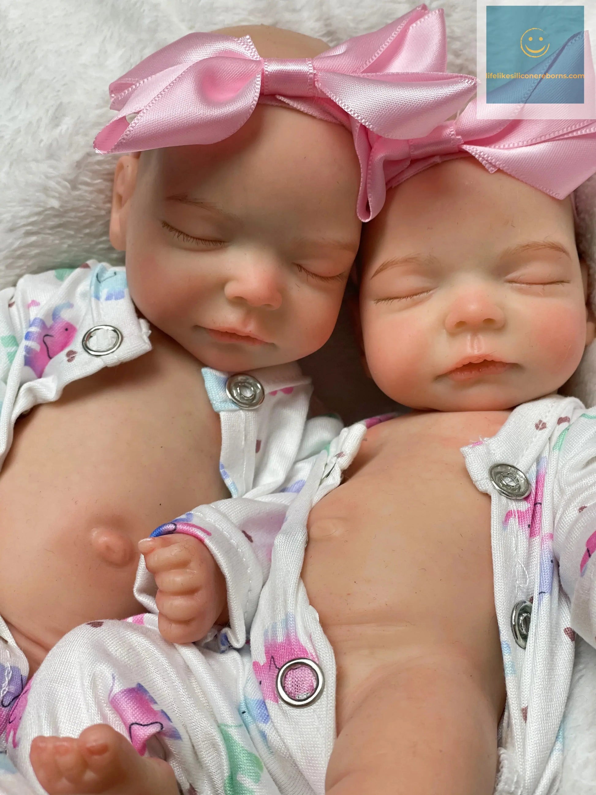 11 Styles/ 26cm Waterproof Close/Open Solid Silicone Girls With 3D Painted Skin Lifelike Real Corpo De Silicone Doll lifelikesiliconereborns.com