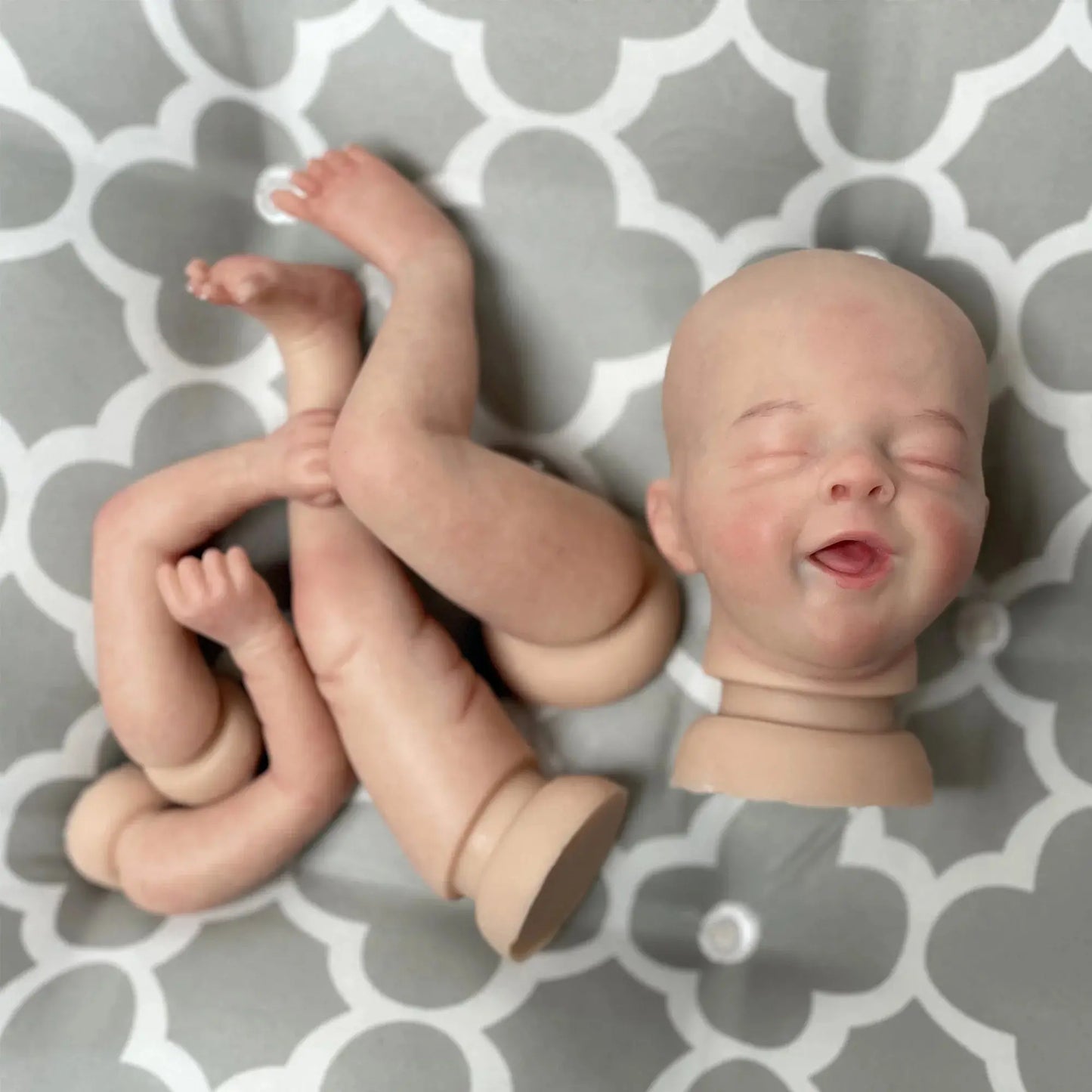 12.5Inch Bebe Reborn Salia Solid Silicone Reborn Dolls Assembled Kit Reborn De Muñecas Silicona Boneca Renascida lifelikesiliconereborns.com