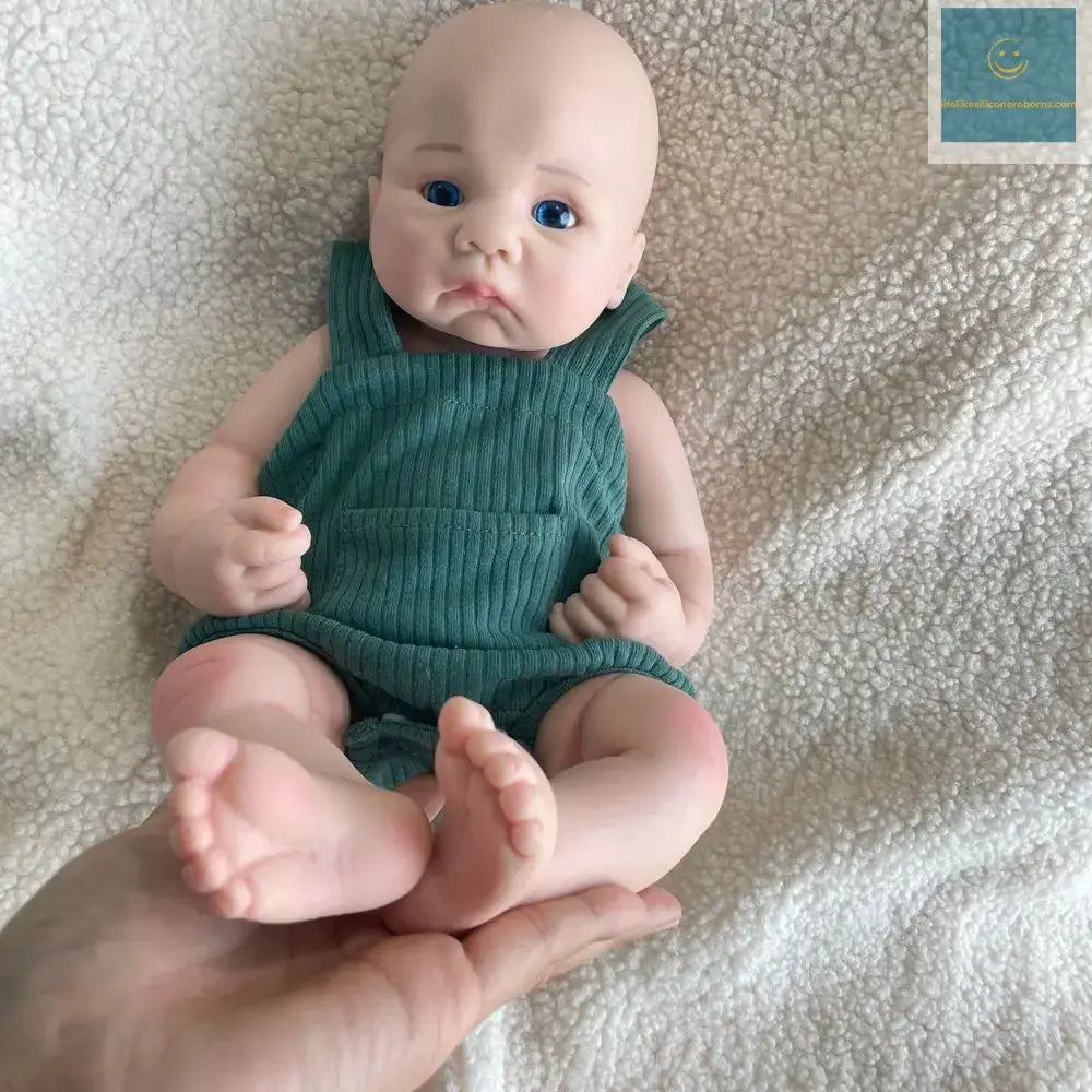16 Inch Lifelike Full Body Soft Silicone Reborn Baby Boy with Blue Eyes 3D Skin Realistic Newborn Dolls Collectibles Kids Toy lifelikesiliconereborns.com
