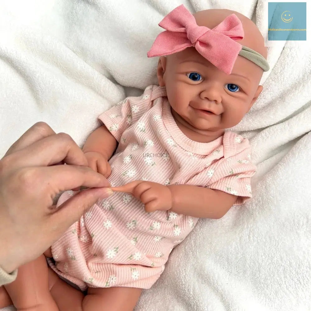 17Inch Baby Girl Vivienne Washable Silicone Reborn Baby Soft Touch Feeling Handmade Doll for Children Gift for Dementia Patients lifelikesiliconereborns.com