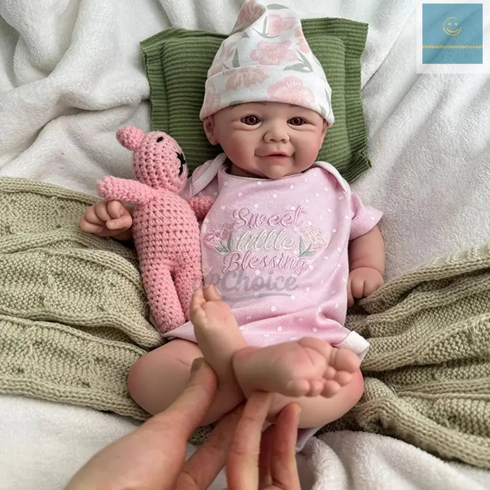 17Inch Black Skin Realistic Soft Silicone Reborn Baby Girl Vivienne Lifelike Details & Customizable Doll for Hobbyists Kids Toy lifelikesiliconereborns.com