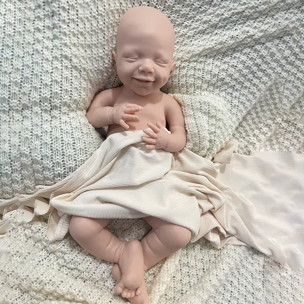 18 Inch Full Platinum Silicone Reborn Baby Girl Realistic Flexible Washable Newborn Dolls For Children Halloween Gifts lifelikesiliconereborns.com
