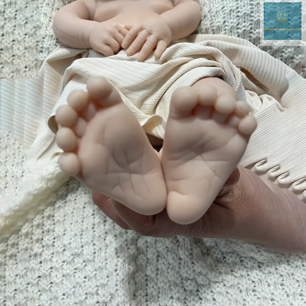 18 Inch Unpainted Cute African Skin Newborn Baby Cuddly Full Platinum Silicone Body Bebe Black Girl Reborn Doll Handmade 3D lifelikesiliconereborns.com