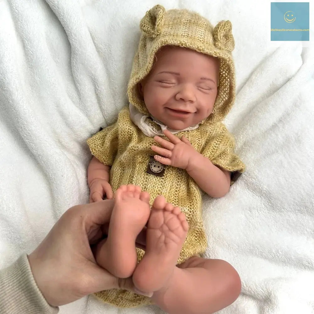 18Inch Lifelike Details Poseable Limbs Soft Silicone Reborn Baby Girl April Washable Doll for Teaching Parents-To-Be lifelikesiliconereborns.com
