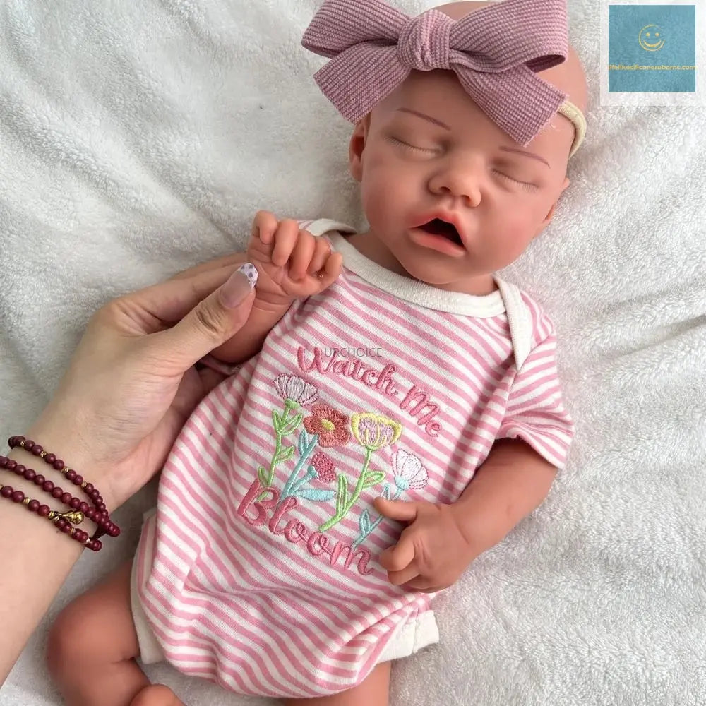 18Inch Realistic Weight Newborn Baby Girl Lifelike Detail Features Silicone Reborn Doll Easy to Clean for Companionship Toy lifelikesiliconereborns.com
