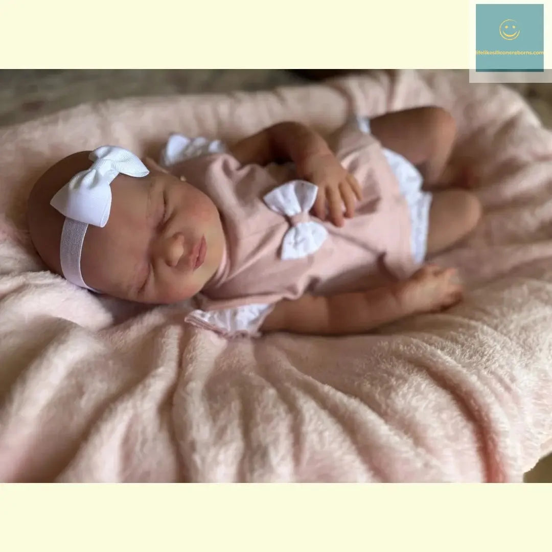 18Inch Washable Laura Solid Silicone Bebe Reborn Girl Doll With Painted Bald Softness Touch Lifelike Realisic Reborn Baby Doll lifelikesiliconereborns.com