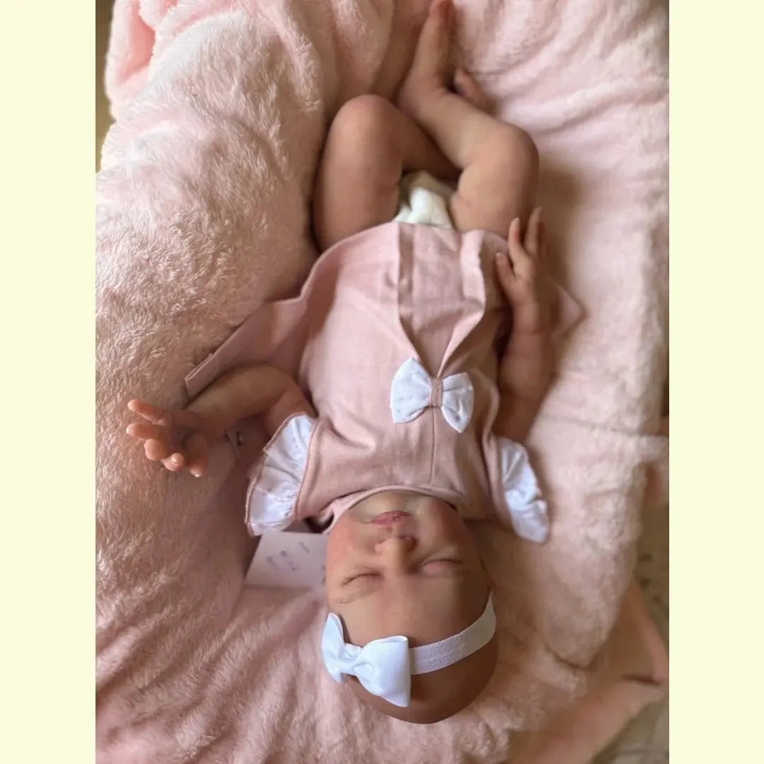 18Inch Washable Laura Solid Silicone Bebe Reborn Girl Doll With Painted Bald Softness Touch Lifelike Realisic Reborn Baby Doll lifelikesiliconereborns.com