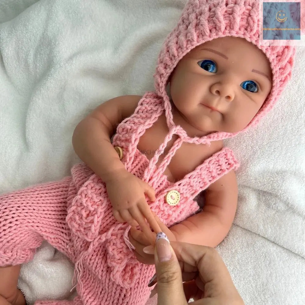19Inch High-Simulation Flexible Silicone Reborn Baby Girl Bettie Realistic Washable Weighted Art Doll for Christmas Gift lifelikesiliconereborns.com