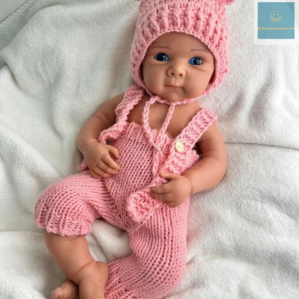 19Inch High-Simulation Flexible Silicone Reborn Baby Girl Bettie Realistic Washable Weighted Art Doll for Christmas Gift lifelikesiliconereborns.com