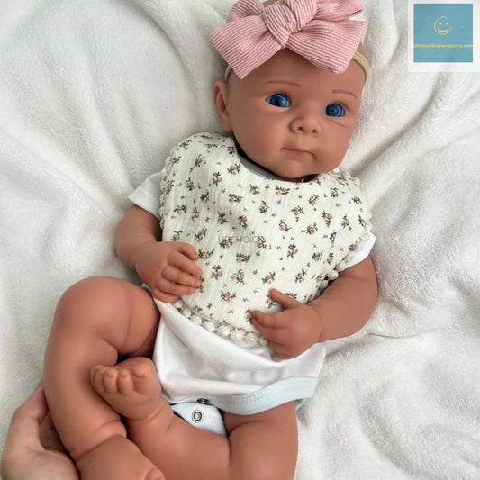 19Inch Realistic Features Soft Silicone Reborn Baby Girl Bettie Weight Lifelike Details Doll for Loneliness Accompany Kids Toy lifelikesiliconereborns.com