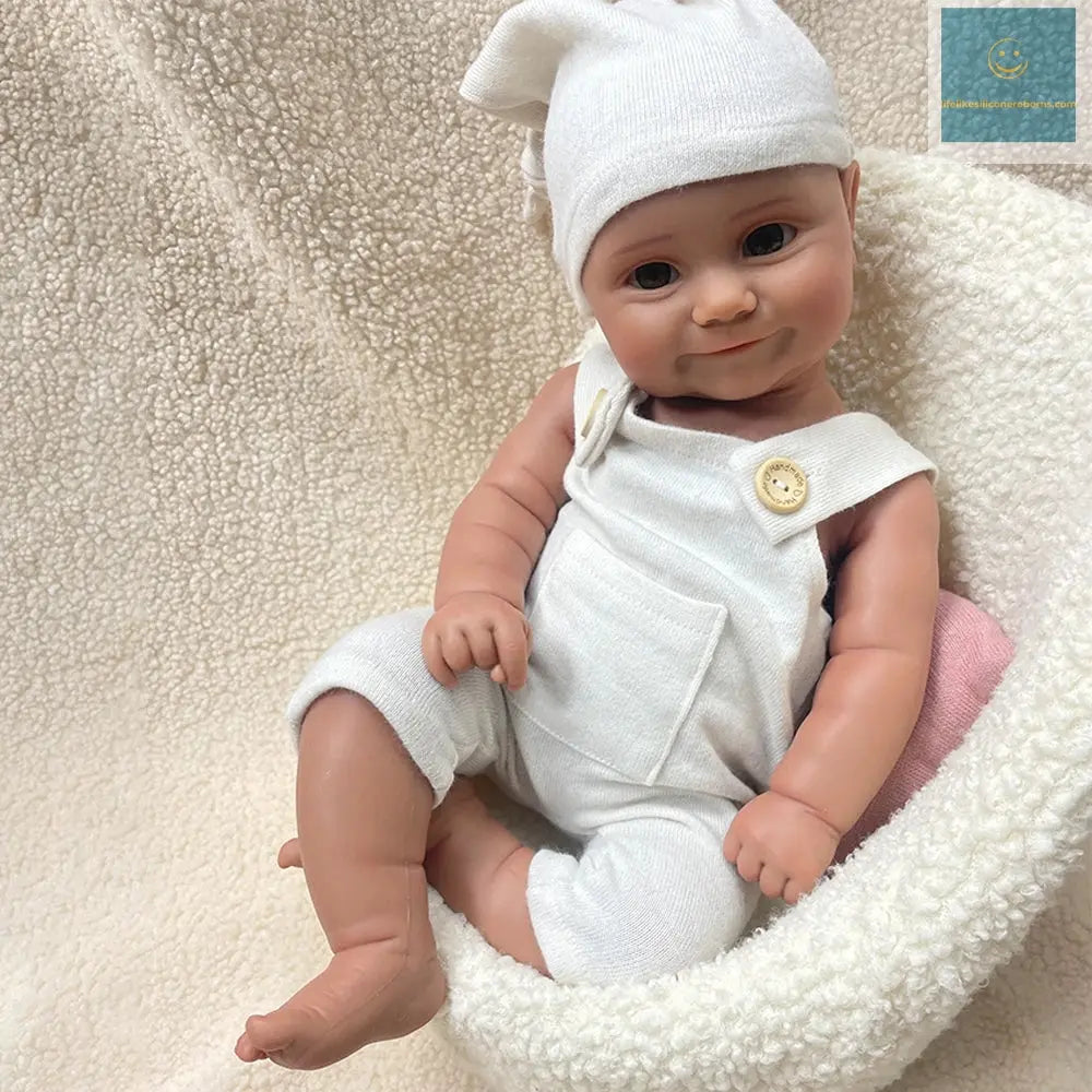 1:1 Full Body Soild Silicone Reborn Baby Girl Chubby 3.9kg 50cm Lifelike Newborn Doll Washable Handmade Bebe for Gift lifelikesiliconereborns.com