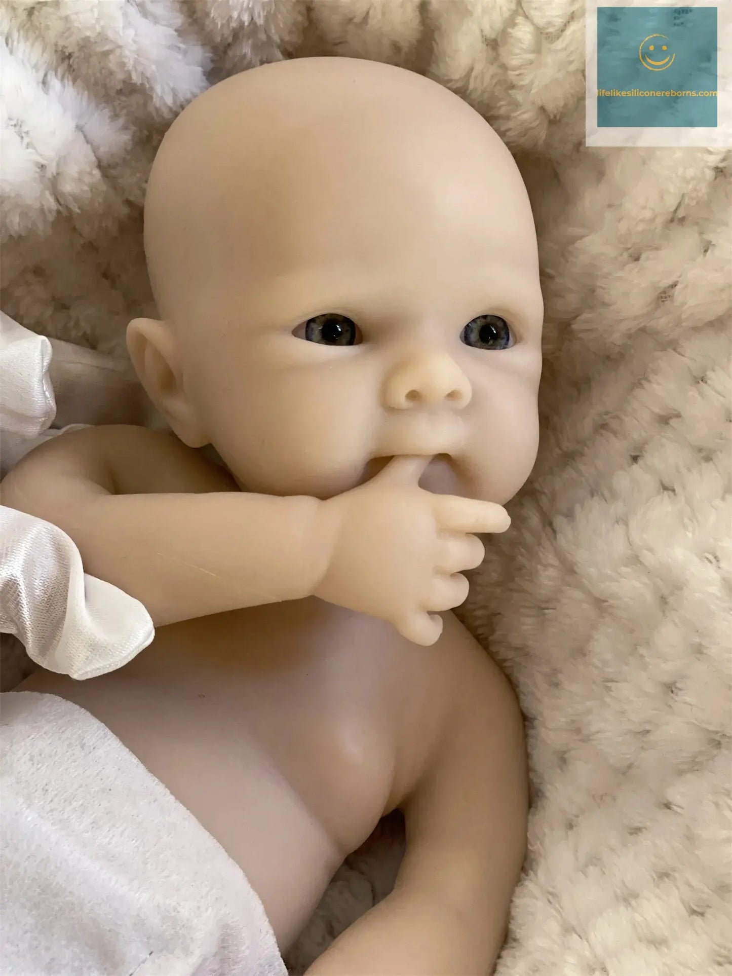 2 Styles/Can Open Mouth 33cm Unpainted Washable Solid Silicone Bebe Reborn Girls Soft Handmade Lifelike Reborn Baby Girl Doll lifelikesiliconereborns.com
