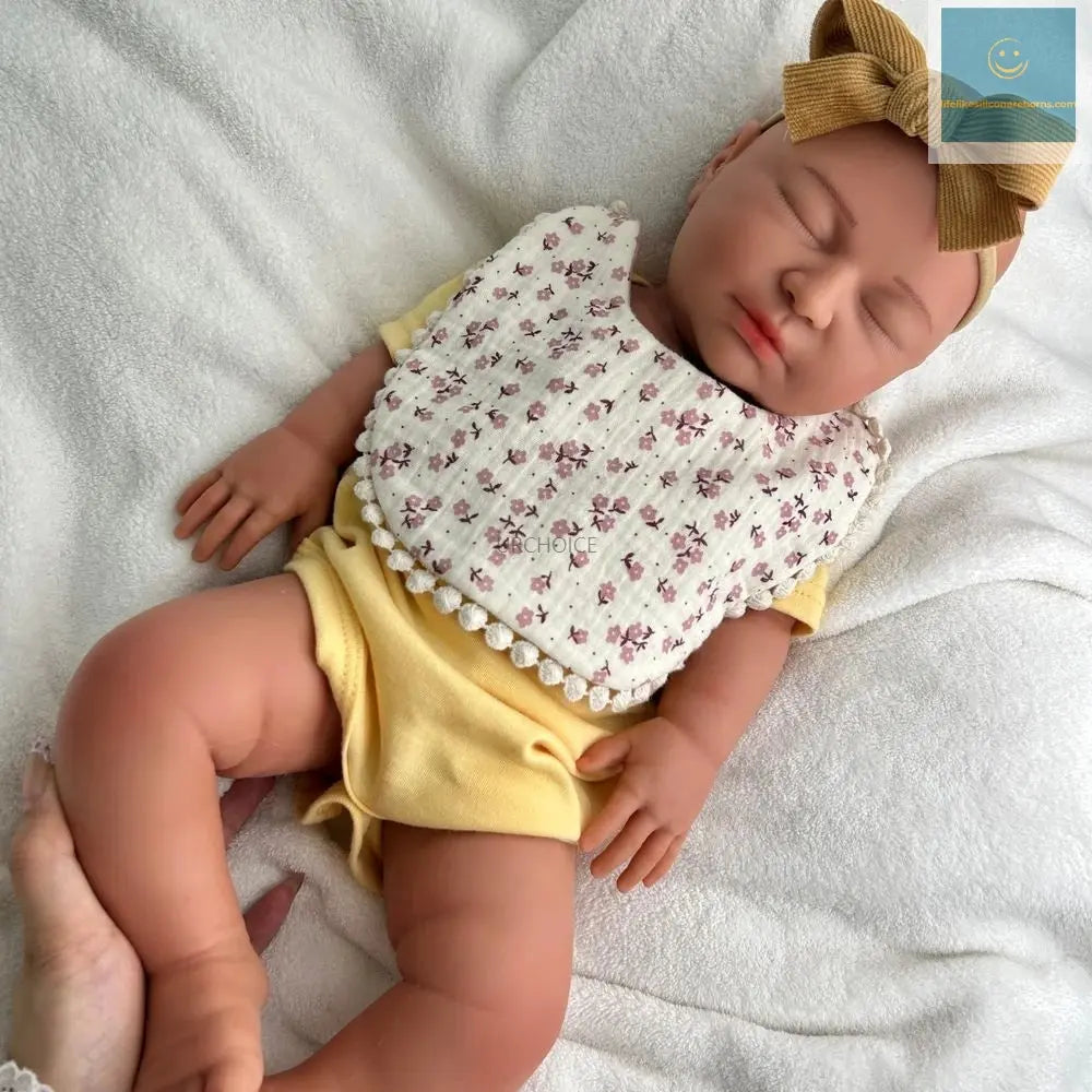 22Inch Handmade Weighted Silicone Reborn Baby Girl 8.6lb Soft Touch Feeling Waterproof Doll for Expectant Parents Collectibles lifelikesiliconereborns.com