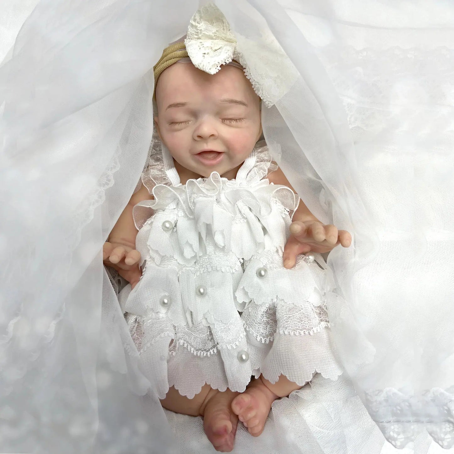 25cm Soft Solid Silicone Salia Bebe Reborn Girl With Princess Outfits Handmade Painted Lifelike Muñecas Reborn Corpo De Silicone lifelikesiliconereborns.com