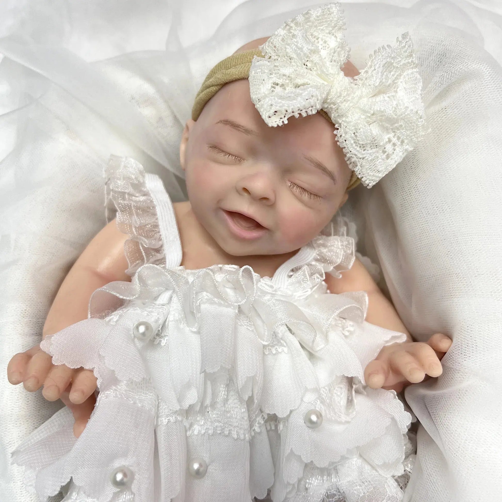 25cm Soft Solid Silicone Salia Bebe Reborn Girl With Princess Outfits Handmade Painted Lifelike Muñecas Reborn Corpo De Silicone lifelikesiliconereborns.com