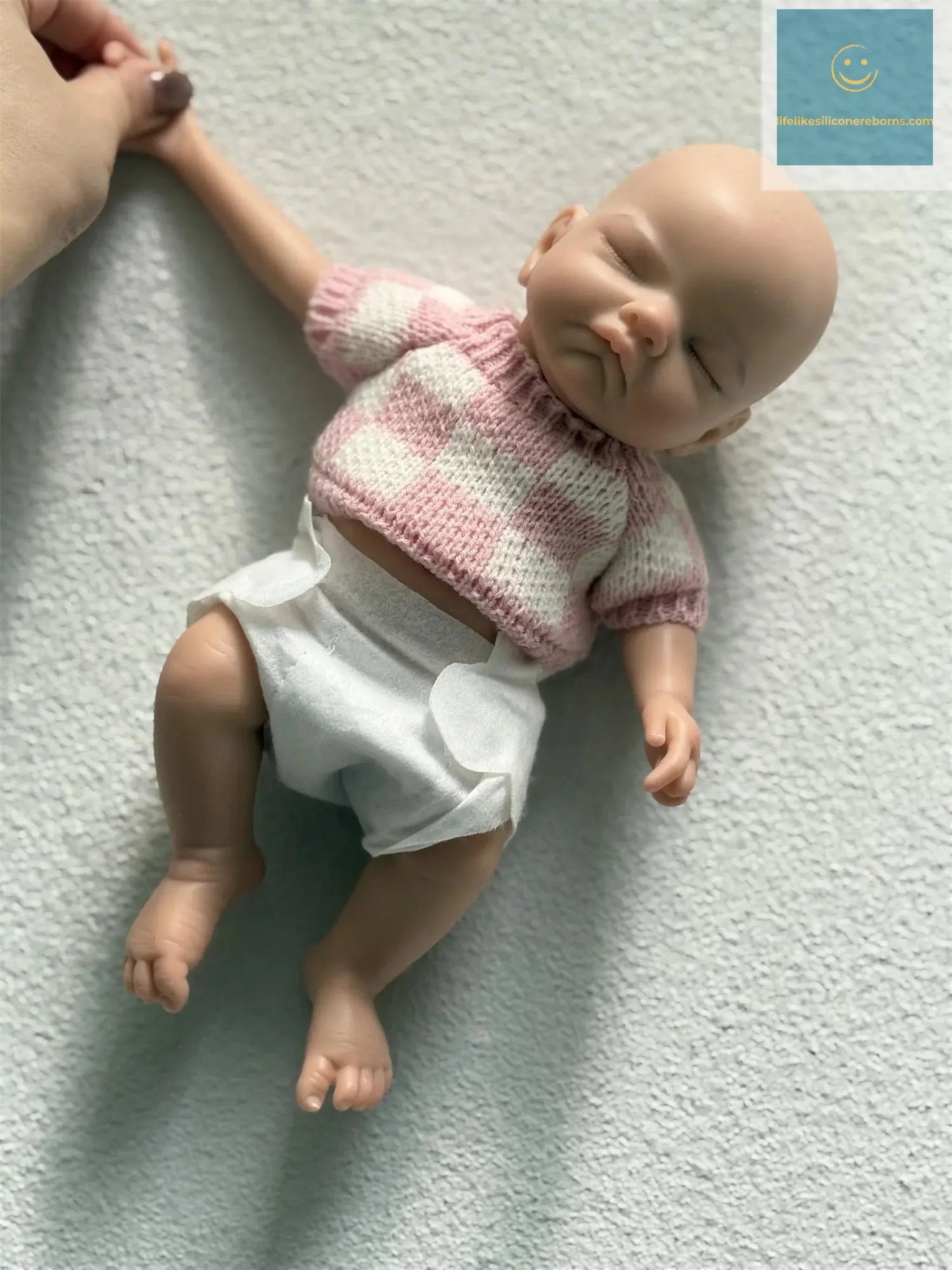 28cm Close Eyes Full Body Solid Silicone Bebe Reborn Girl With Rooted Eyelashes Handmade Paint Skin Lifelike Newborn Baby Dolls lifelikesiliconereborns.com