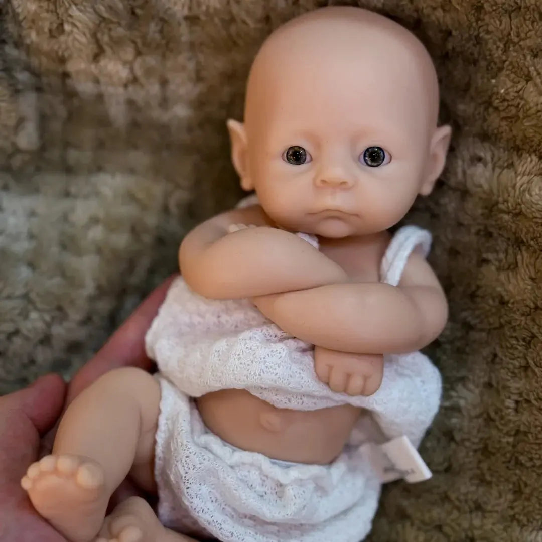 28cm Unpainted Open Eyes Solid Silicone Girl Doll With Waterproof Body Handmade Soft Touch Feeling Lifelike Real Bebe Reborn lifelikesiliconereborns.com