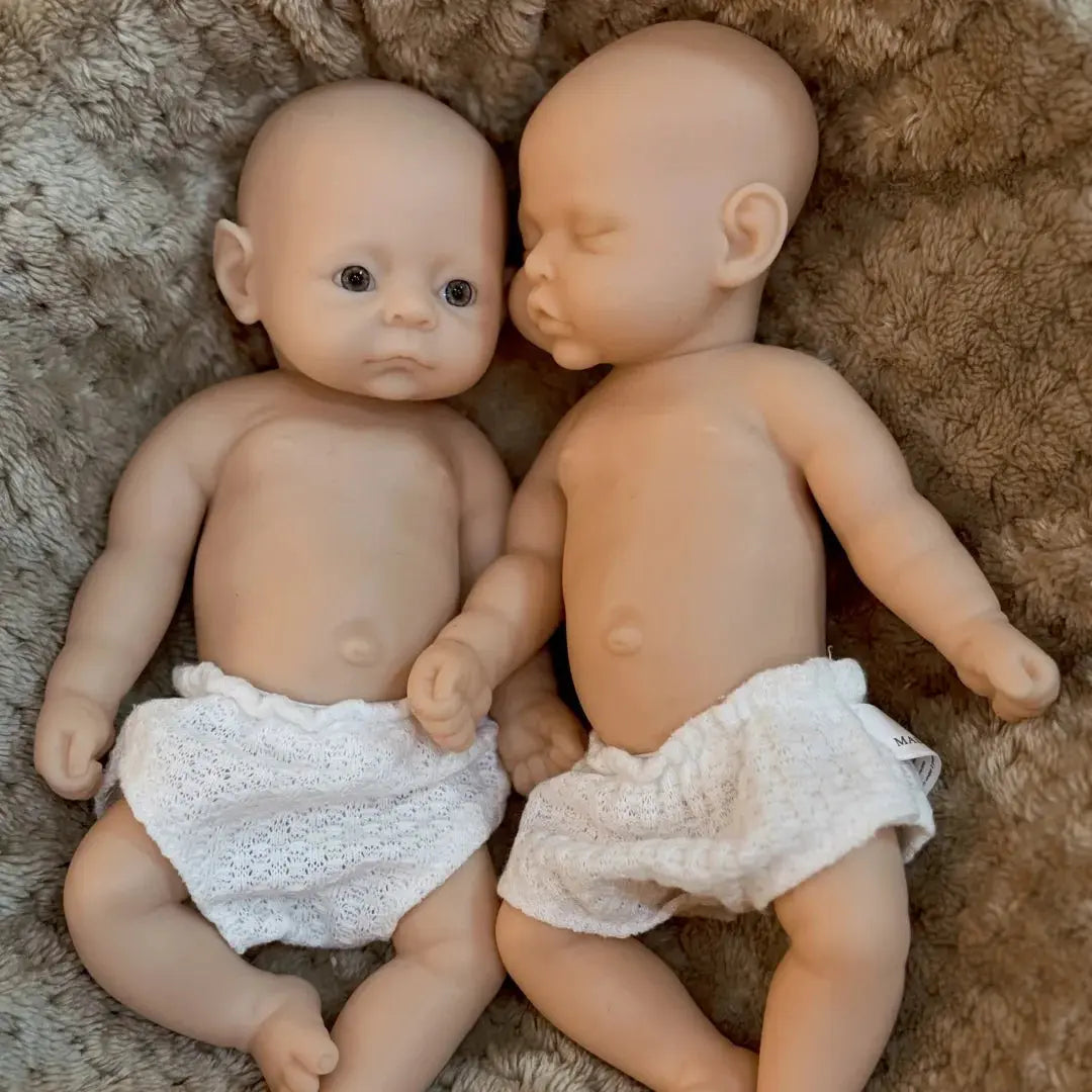 2Styles/10Inch Washable Full Body Silicone Bebe Reborn Girls With Unpaint Skin Reborn Doll LIifelike bebe reborn de silicona lifelikesiliconereborns.com