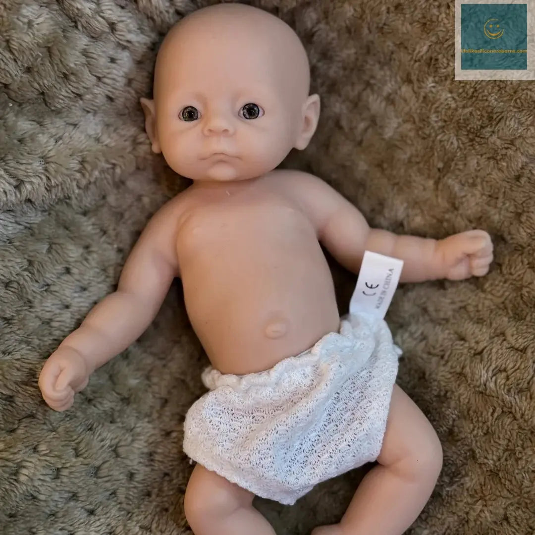 2Styles/10Inch Washable Full Body Silicone Bebe Reborn Girls With Unpaint Skin Reborn Doll LIifelike bebe reborn de silicona lifelikesiliconereborns.com