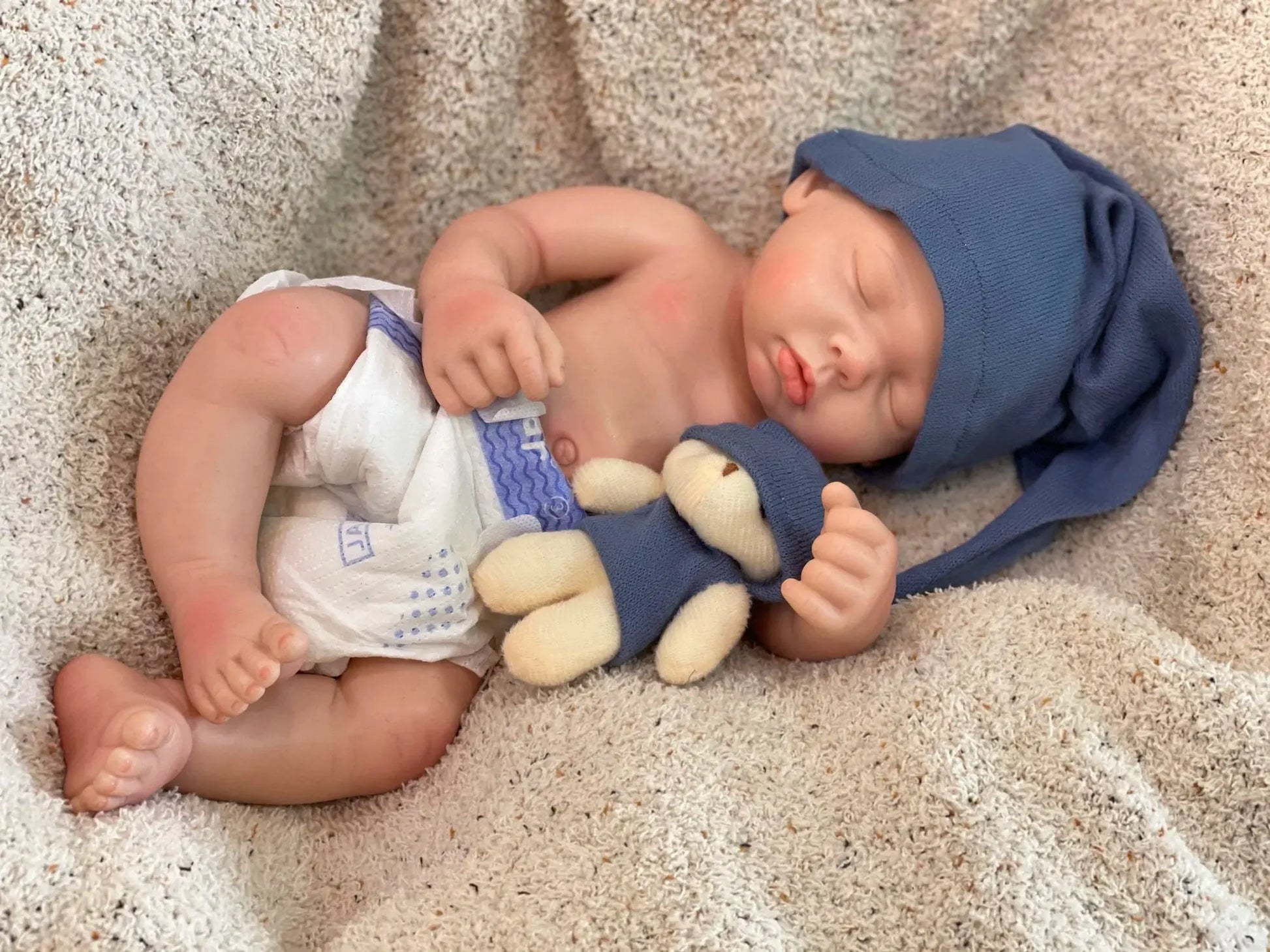 3 Styles/45cm Close Eyes Bebe Reborn Girl Soft Solid Silicone Newborn Baby Girl 3D Paint Skin Lifelike Corpo De Silicone Doll lifelikesiliconereborns.com
