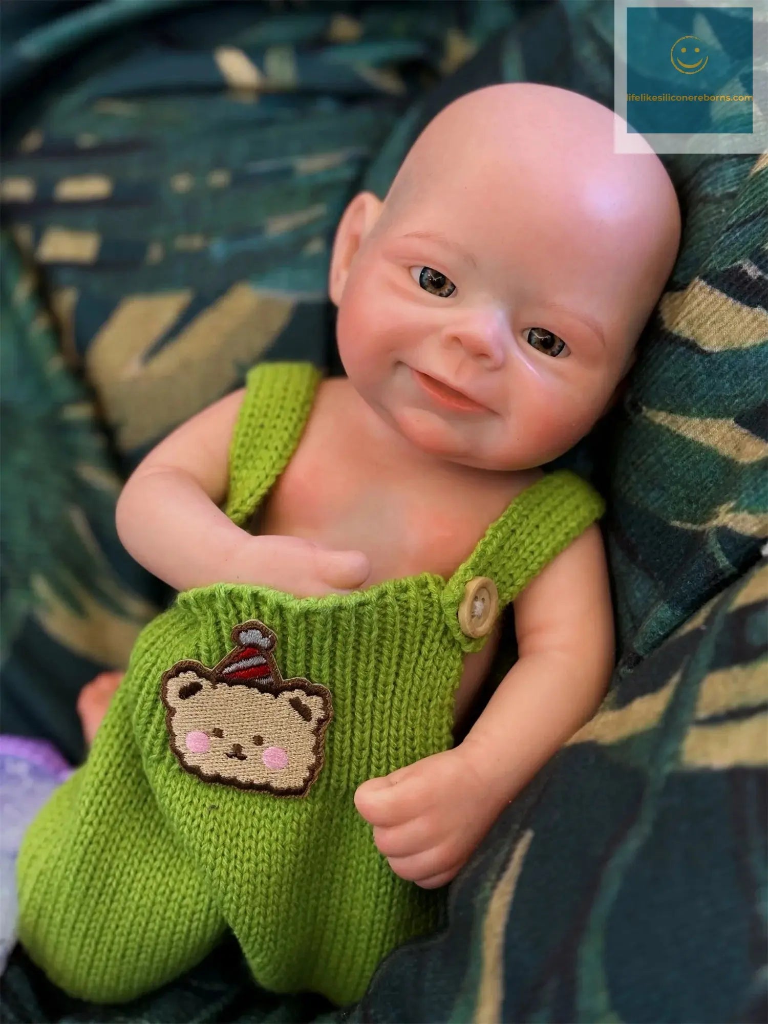33cm Can Open Mouth Solid Bebe Reborn Girl/Boy With 3D Painted Skin Handmade Soft Touch Lifelike Realistic Newborn Doll lifelikesiliconereborns.com