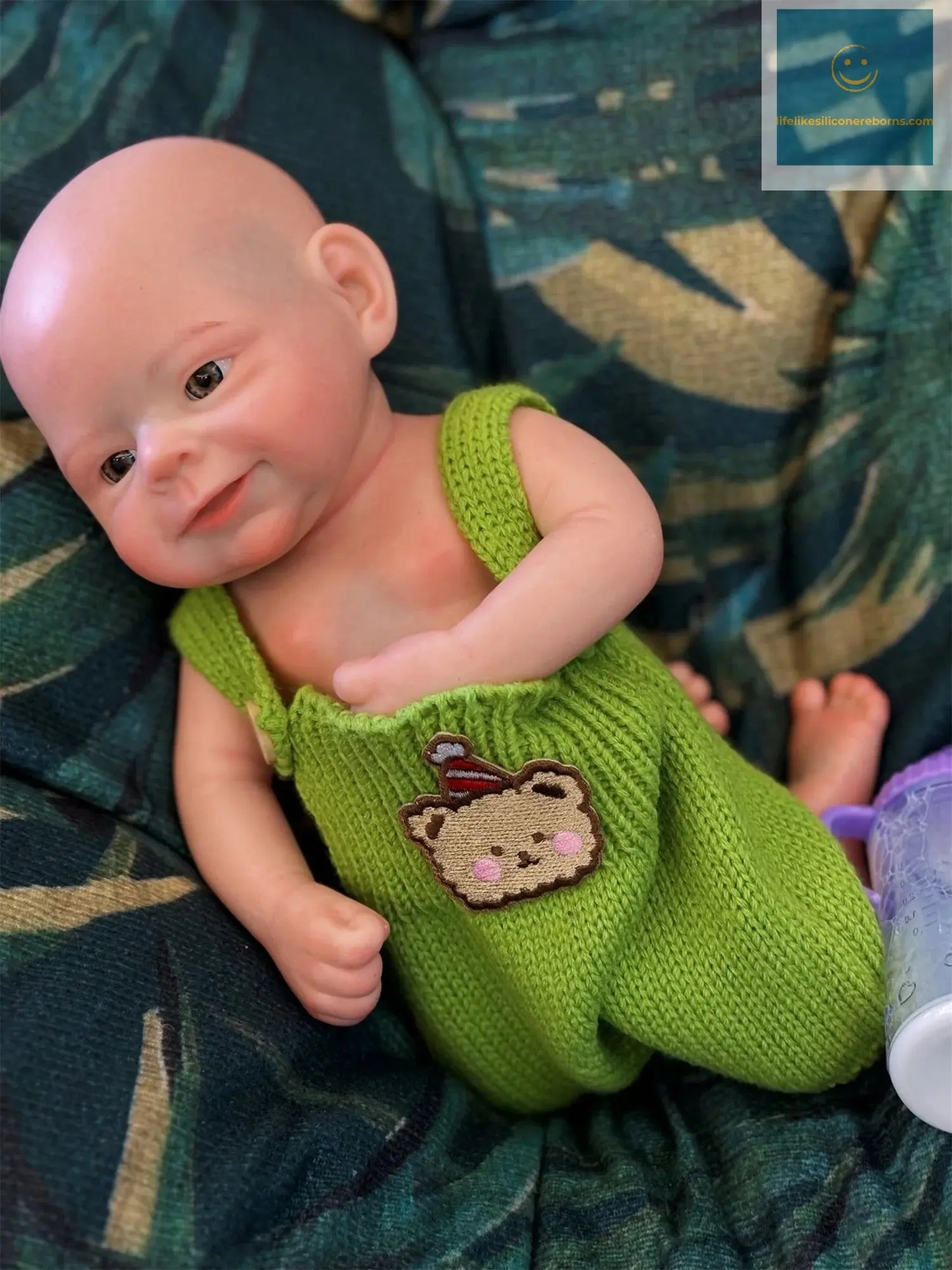 33cm Open Mouth Whole Body Silicone Bebe Reborn Boy and Girl 3D Painted Skin Soft Touch Lifelike Newborn Baby Dolls lifelikesiliconereborns.com