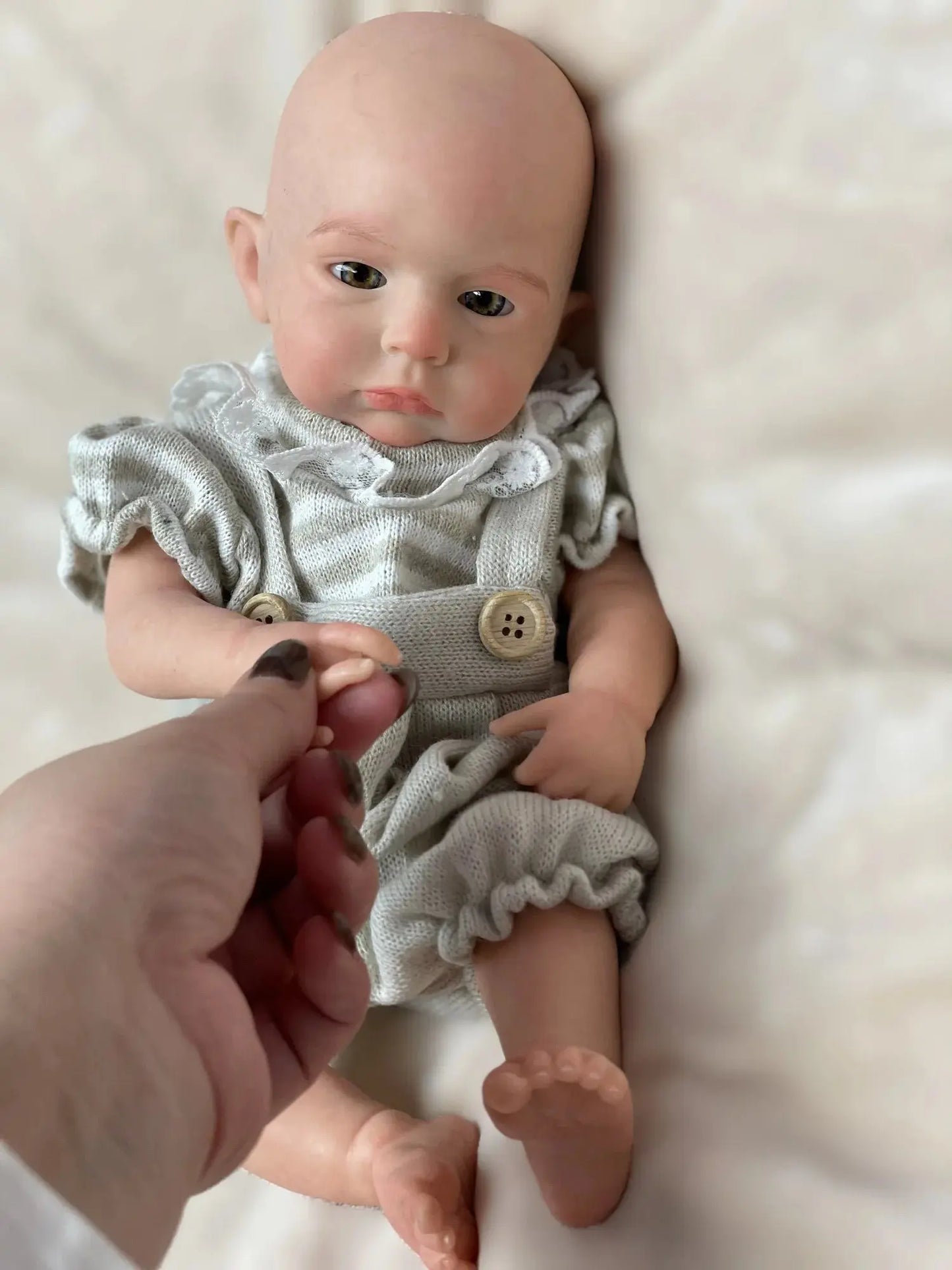 33cm Painted Cameron Solid Silicone Bebe Reborn Girl With Outfits Washable Lifelike Reborn Baby Girl Handmade Newborn Dolls Gift lifelikesiliconereborns.com