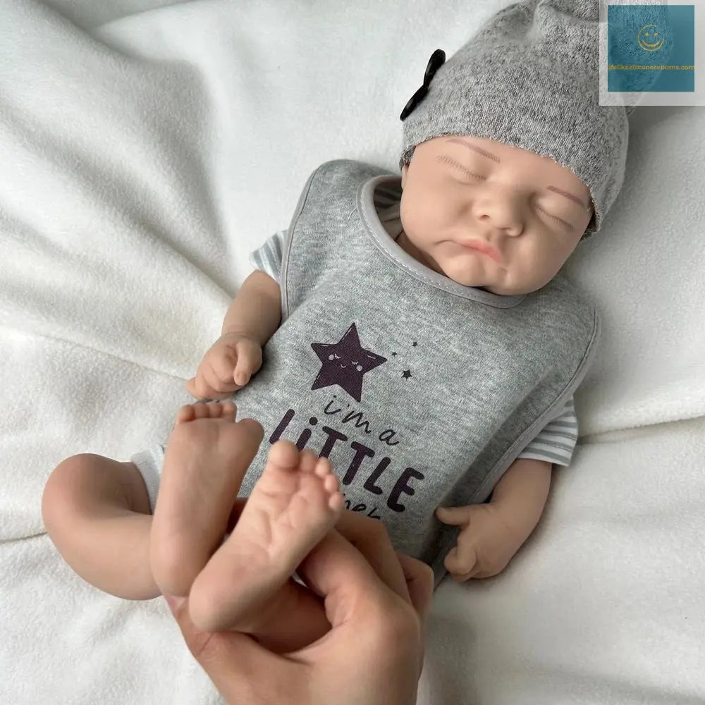 44cm Realistic Silicone Reborn Baby Boy Levi Flexible Body Lifelike Expressions Washable Dolls Providing Companionship Toy Gift lifelikesiliconereborns.com