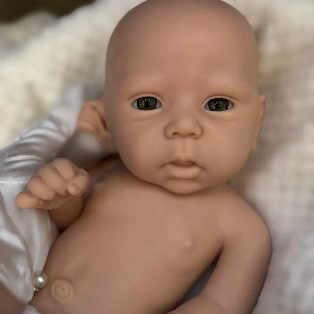 45cm Can Open Mouth & Washable Silicone Bebe Reborn Girl With Painted Skin Soft Touch Feeling Lifelike bebe reborn de silicona lifelikesiliconereborns.com