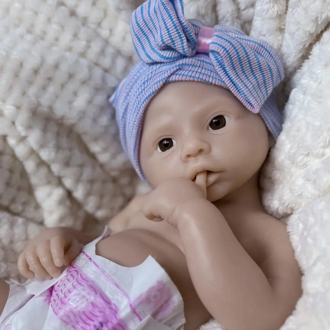 45cm Open Mouth Meadow Solid Silicone bébé reborn Girl With Unpaint Skin Waterproof Newborn Girl Doll Corpo De Silicone Doll lifelikesiliconereborns.com