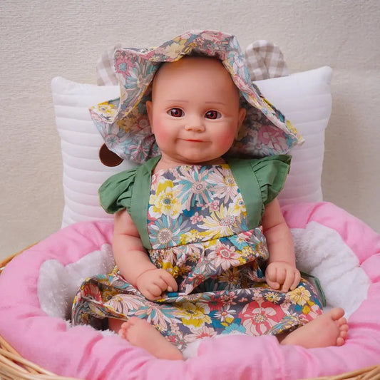 47 cm full silicone reborn doll dressable make-up cute soft girl 4.25 kg lifelikesiliconereborns.com