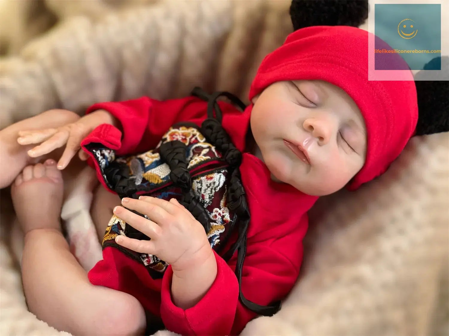 47cm Washable Eric Bebe Reborn Girl With Painted Hair Whole Body Soft Vinyl 3D Paint Skin Handmade Lifelike Real Reborn Doll lifelikesiliconereborns.com