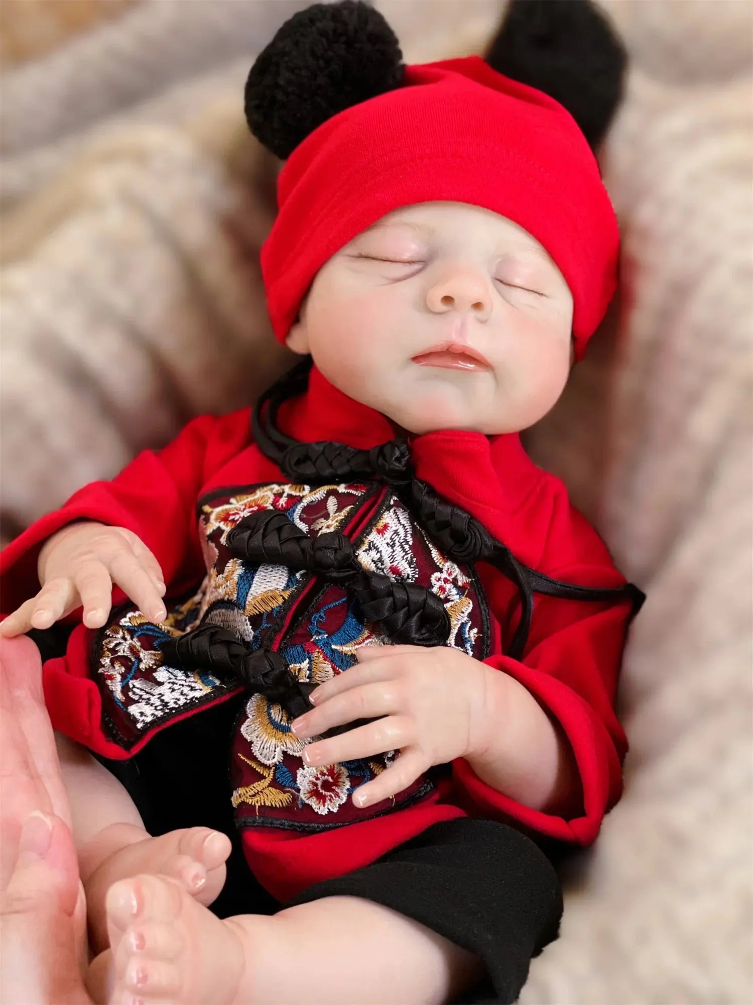 47cm Washable Eric Bebe Reborn Girl With Painted Hair Whole Body Soft Vinyl 3D Paint Skin Handmade Lifelike Real Reborn Doll lifelikesiliconereborns.com