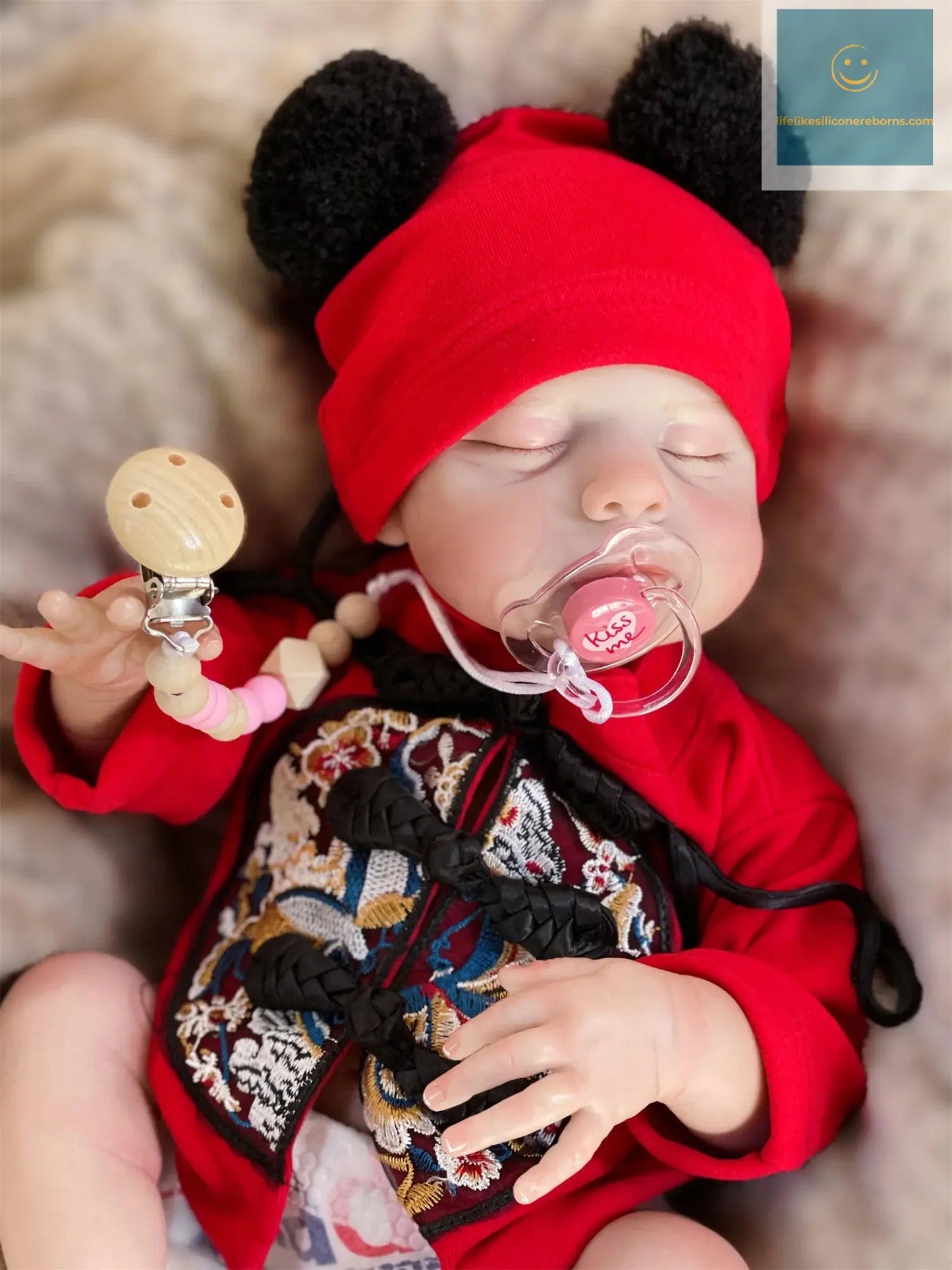 47cm Washable Eric Bebe Reborn Girl With Painted Hair Whole Body Soft Vinyl 3D Paint Skin Handmade Lifelike Real Reborn Doll lifelikesiliconereborns.com