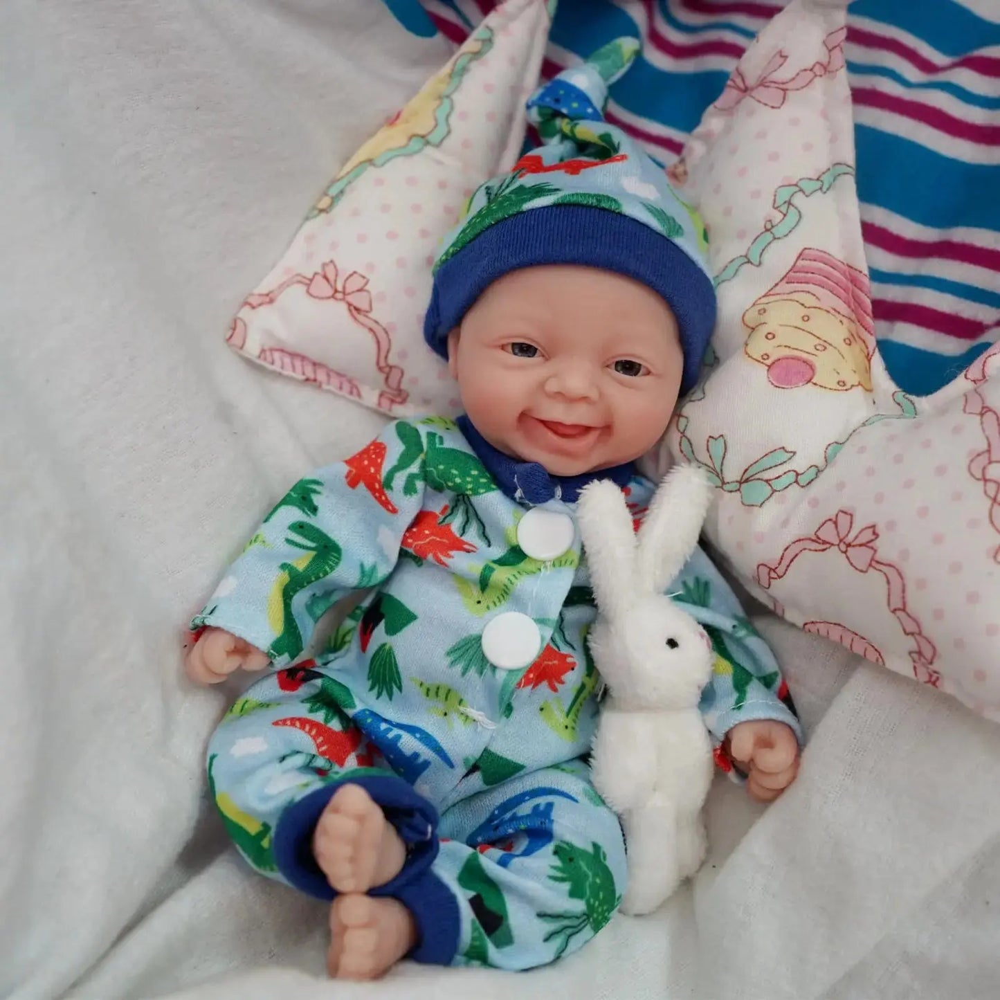 7 Inch Mini Reborn Baby Dolls,Silicone Full Body Baby Soft Skin Realistic Baby Doll with Feeding Accessories Gift Box(Boy/gril) lifelikesiliconereborns.com