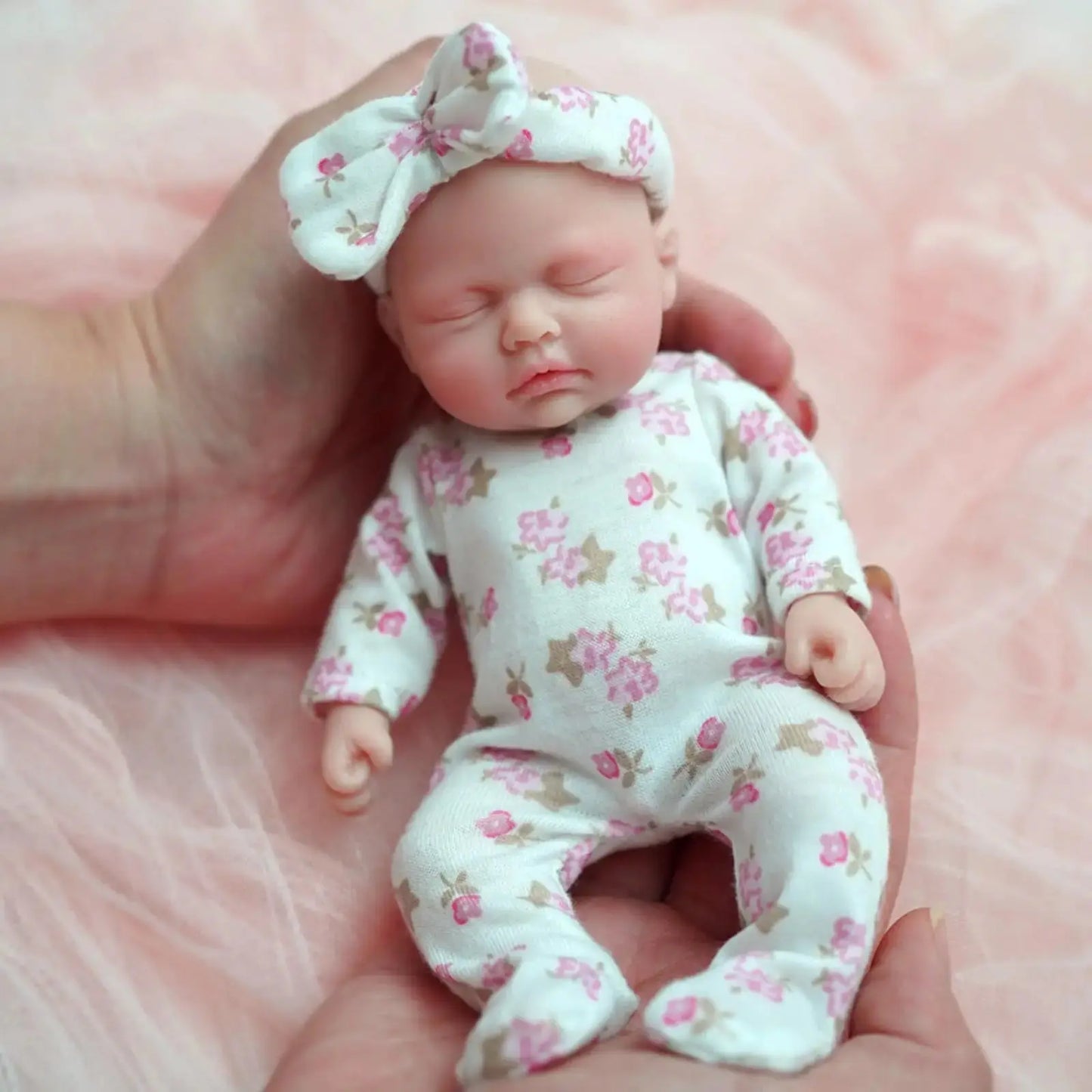 7 inch Cuddly Mini Silicone Reborn Doll,Body Soft Silicone Lifelike Reborn Baby, Halloween/Thanksgiving Day/Christmas Gift lifelikesiliconereborns.com