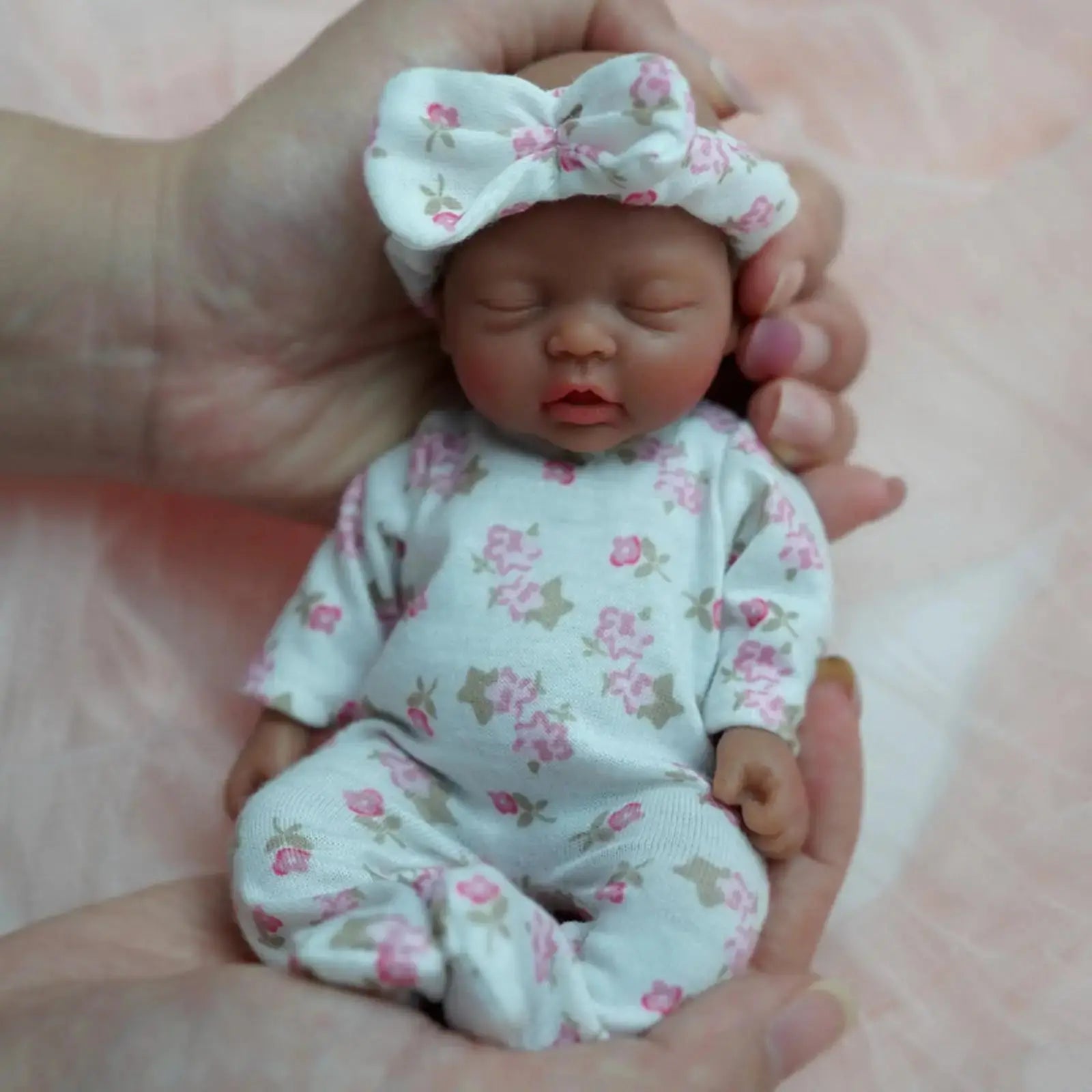 7 inch Cuddly Mini Silicone Reborn Doll,Body Soft Silicone Lifelike Reborn Baby, Halloween/Thanksgiving Day/Christmas Gift lifelikesiliconereborns.com