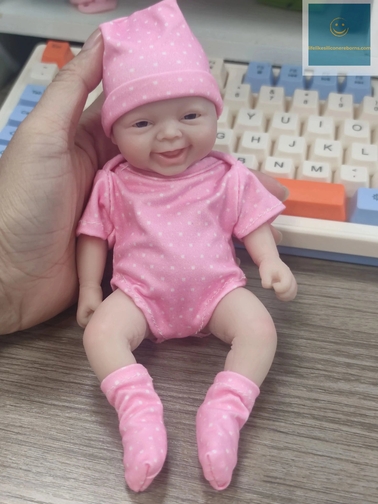 7 inch Cuddly Mini Silicone Reborn Doll,Body Soft Silicone Lifelike Reborn Baby, Halloween/Thanksgiving Day/Christmas Gift lifelikesiliconereborns.com