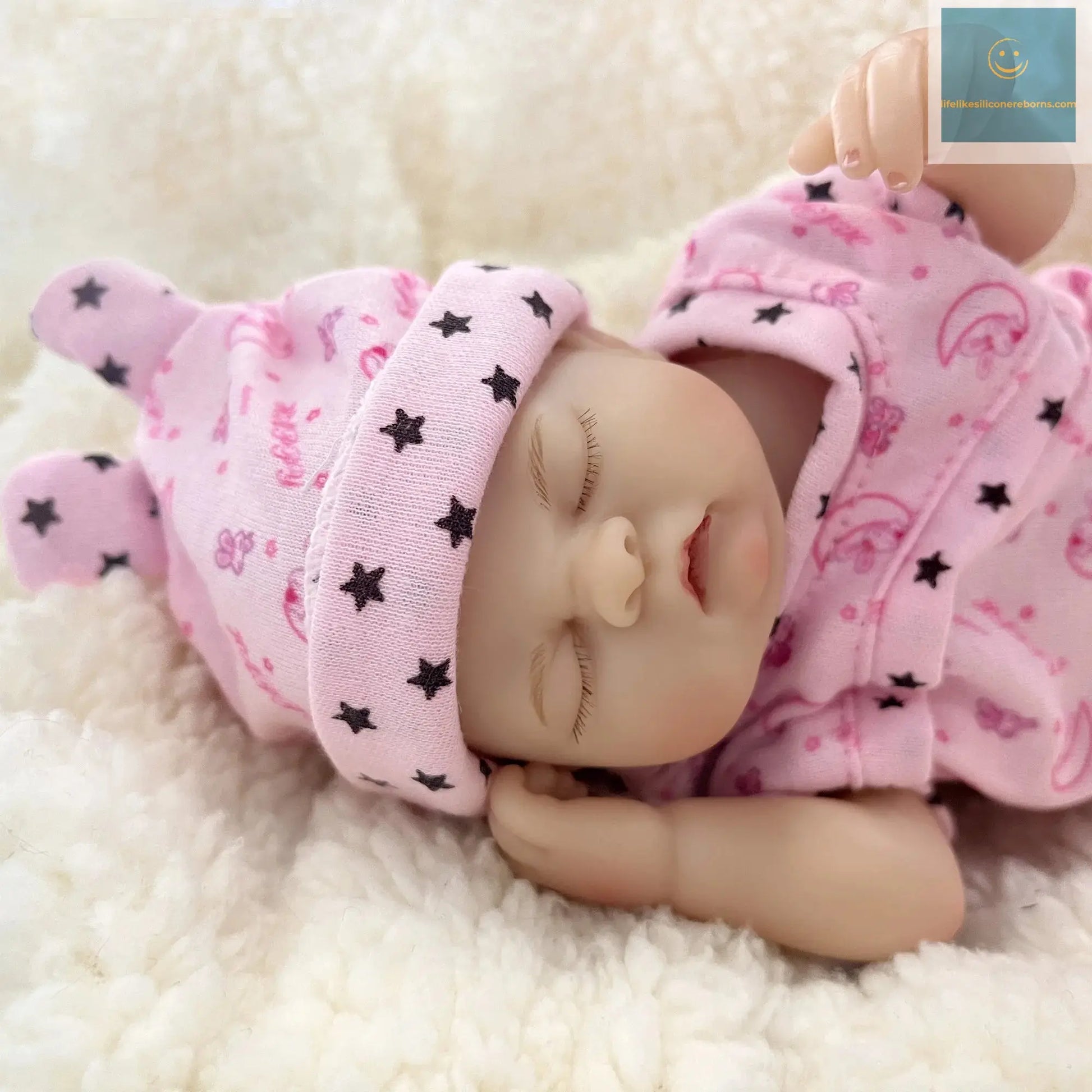 8Inch Full Body Soft Vinyl Bebe Reborn 3D Painted Menina Boneca Renascida Lifelike Real Soft Touch Cuddly Toddler Dolls lifelikesiliconereborns.com