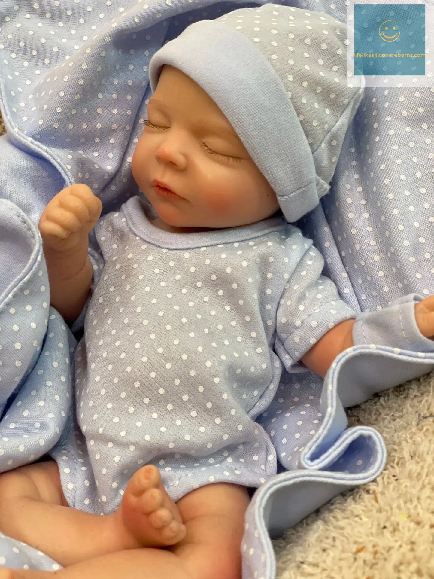 8styles/26cm Open and Close Eyes Cute Soft Full Body Solid Silicone Girl 3D Painted Skin Lifelike Real Corpo De Silicone Doll lifelikesiliconereborns.com