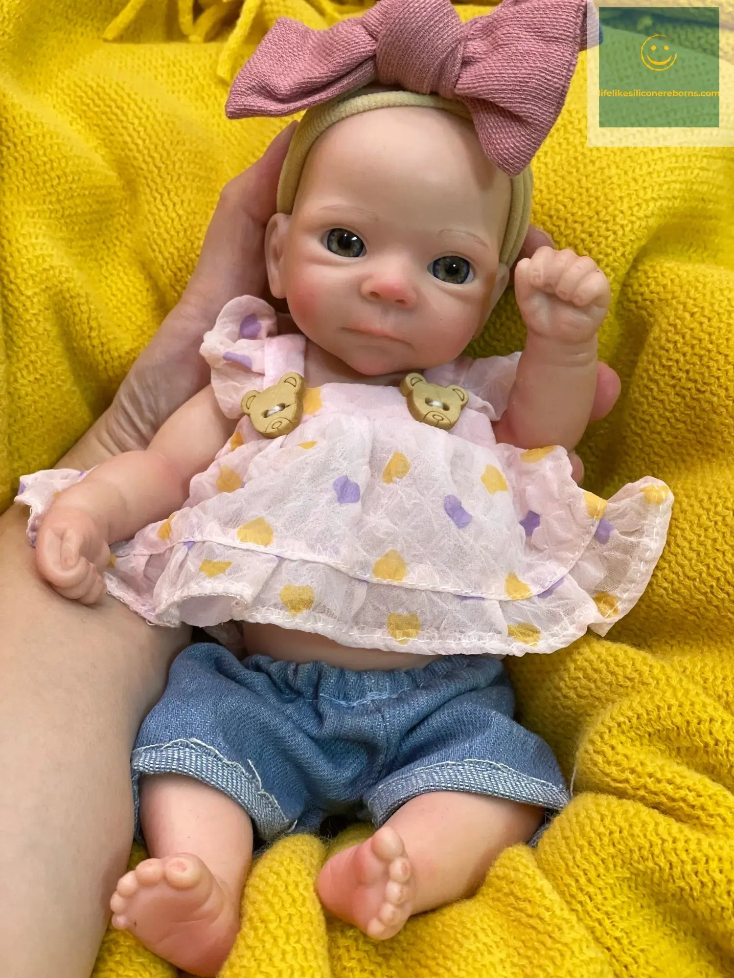 8styles/26cm Open and Close Eyes Cute Soft Full Body Solid Silicone Girl 3D Painted Skin Lifelike Real Corpo De Silicone Doll lifelikesiliconereborns.com