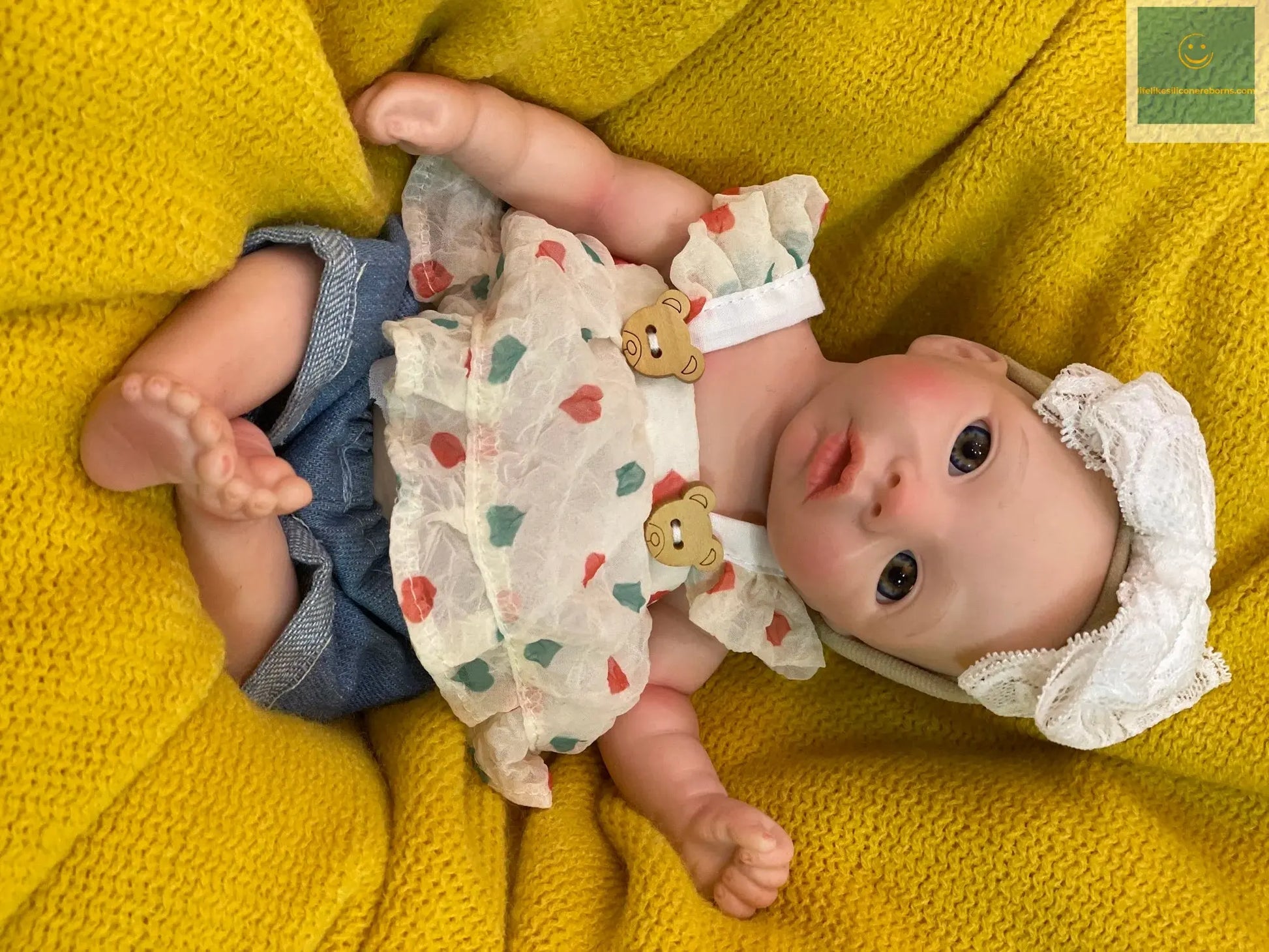 8styles/26cm Open and Close Eyes Cute Soft Full Body Solid Silicone Girl 3D Painted Skin Lifelike Real Corpo De Silicone Doll lifelikesiliconereborns.com