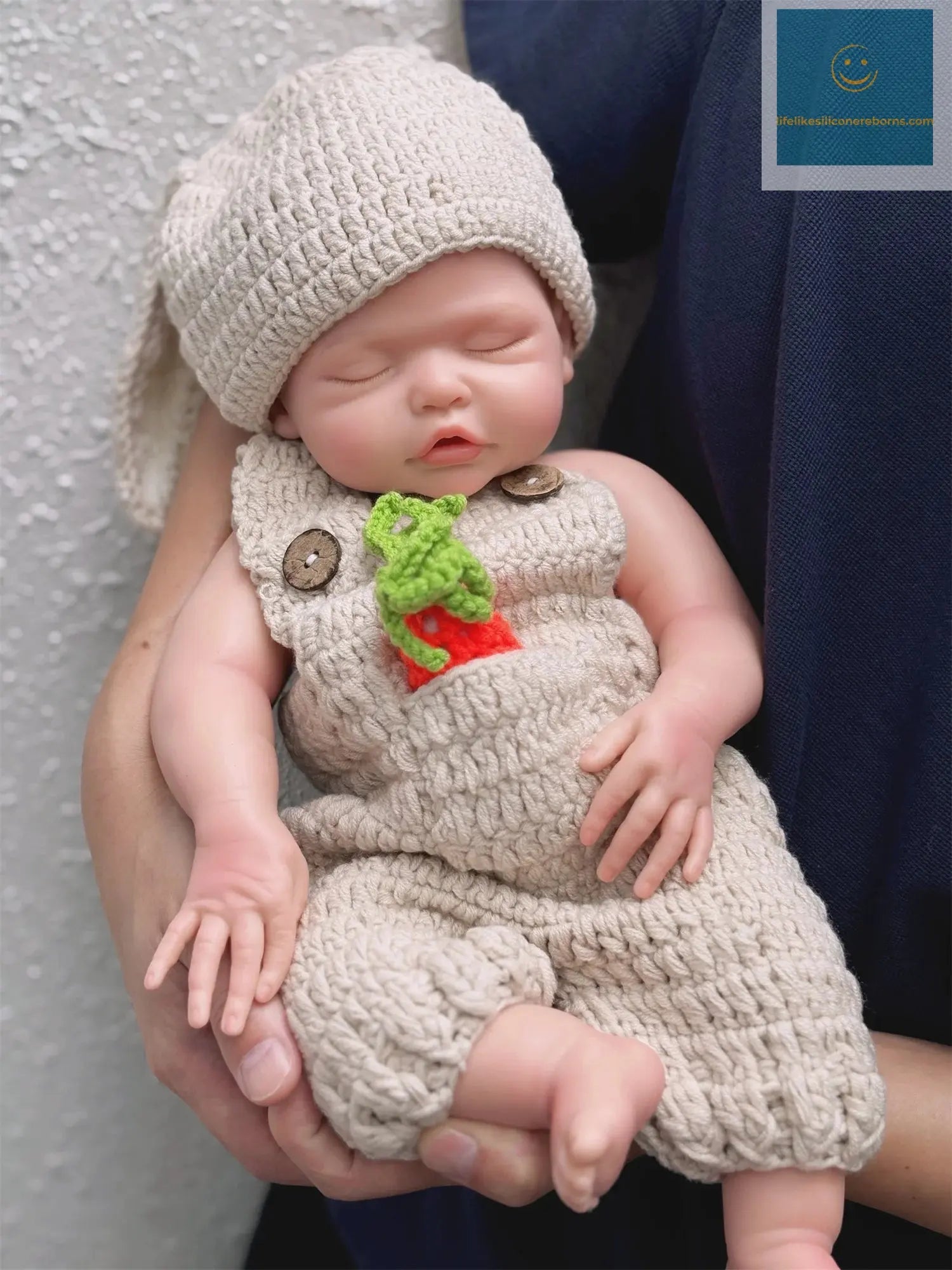 Can Open Mouth 17Inch Washable Close Eyes Full Body Solid Silicone Bebe Reborn Girl HandmadeLifelike Real Corpo De Silicone Doll lifelikesiliconereborns.com