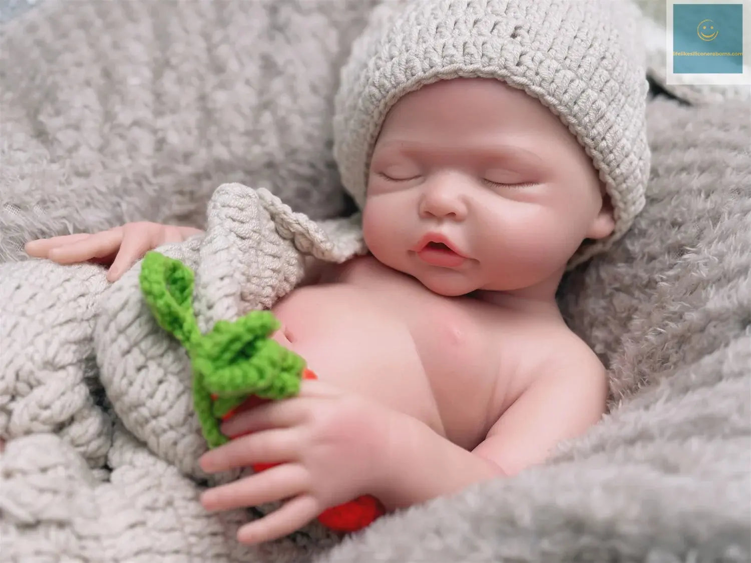 Can Open Mouth 17Inch Washable Close Eyes Full Body Solid Silicone Bebe Reborn Girl HandmadeLifelike Real Corpo De Silicone Doll lifelikesiliconereborns.com
