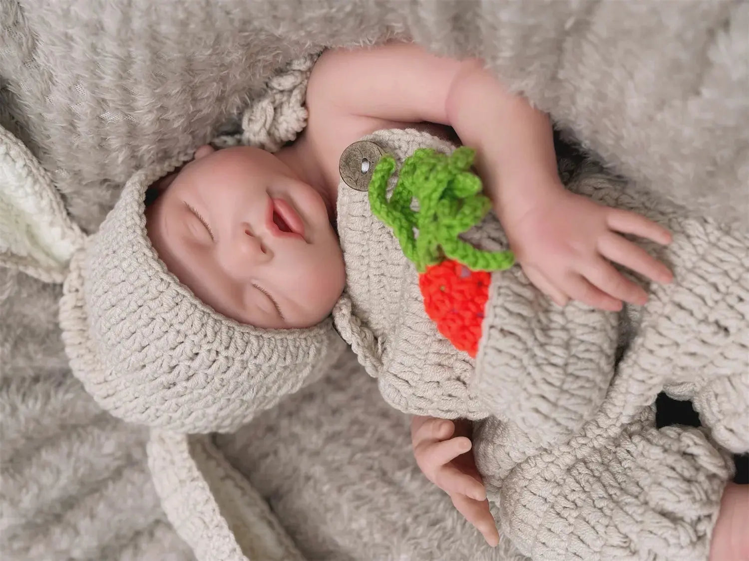 Can Open Mouth 17Inch Washable Close Eyes Full Body Solid Silicone Bebe Reborn Girl HandmadeLifelike Real Corpo De Silicone Doll lifelikesiliconereborns.com