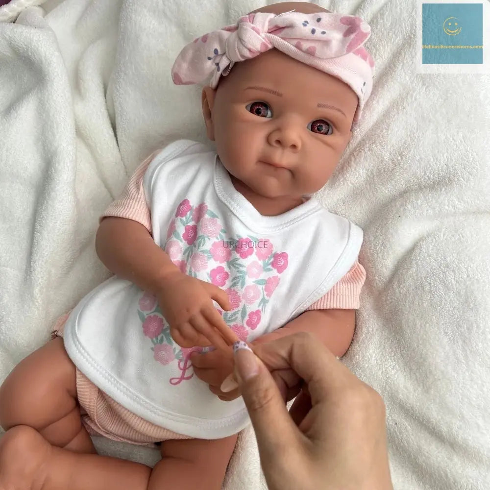 Handmade 19Inch Lifelike Skin Visible Veins Silicone Reborn Baby Girl Easy to Clean Doll for Collectors Christmas Gift Kids Toy lifelikesiliconereborns.com