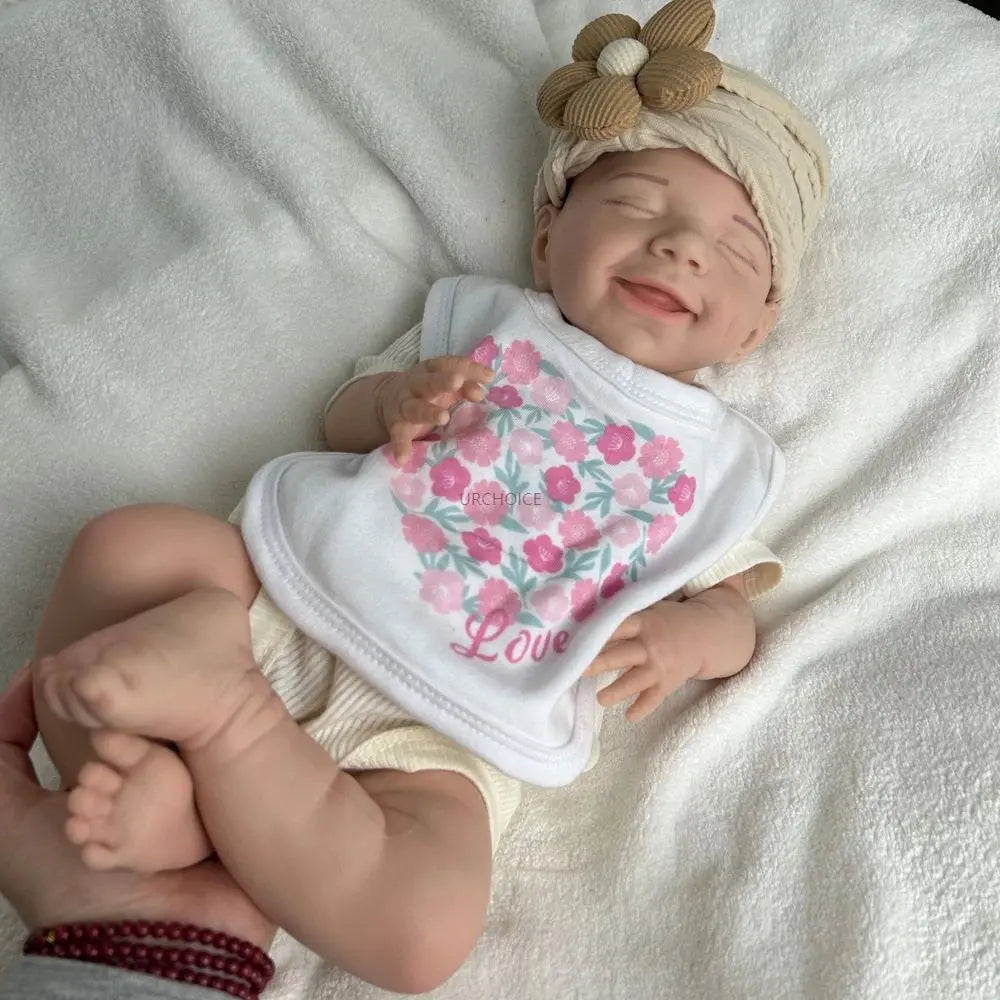 Handmade 45cm Flexible Silicone Reborn Baby Girl Realistic Features And Waterproof Materials Doll For Artist Painter Collector lifelikesiliconereborns.com