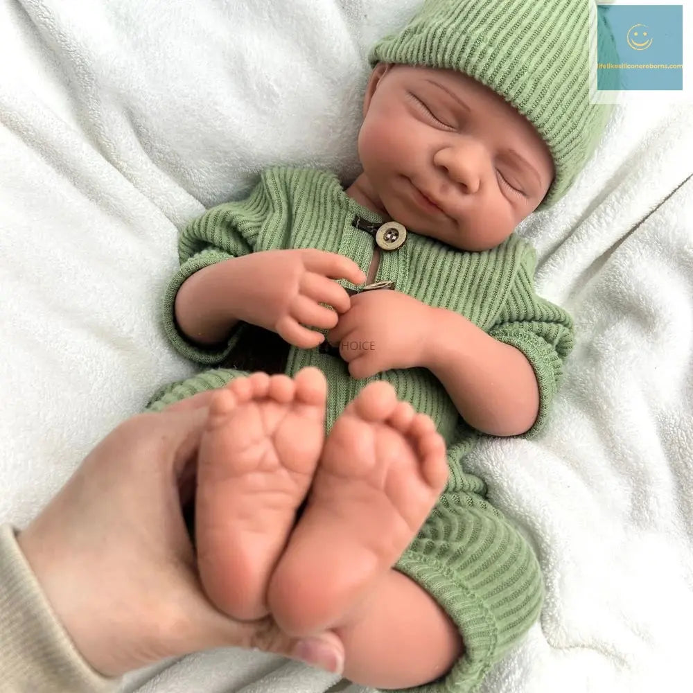 Handmade Realistic Features Weighted Body 19Inch Silicone Reborn Baby Girl/Boy Doll Ideal for Artistic Display Collectibles lifelikesiliconereborns.com